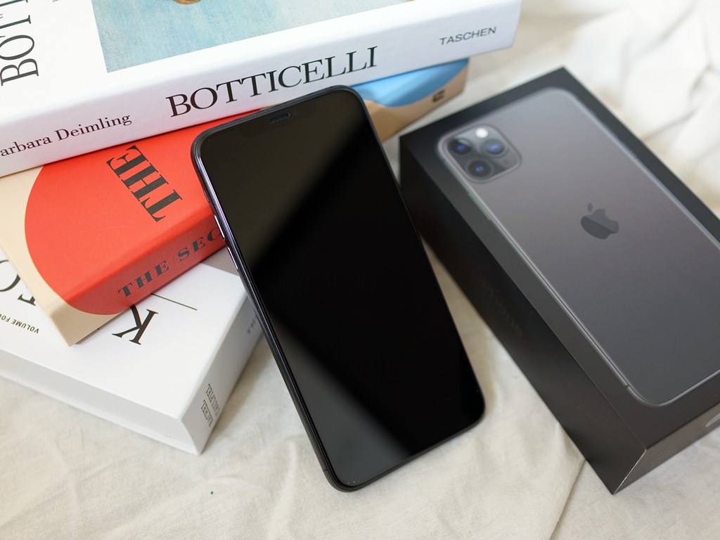 3c開箱 Apple Iphone 11 Iphone 11 Pro Max 開箱 手機包膜分享 牛牛肥滋滋